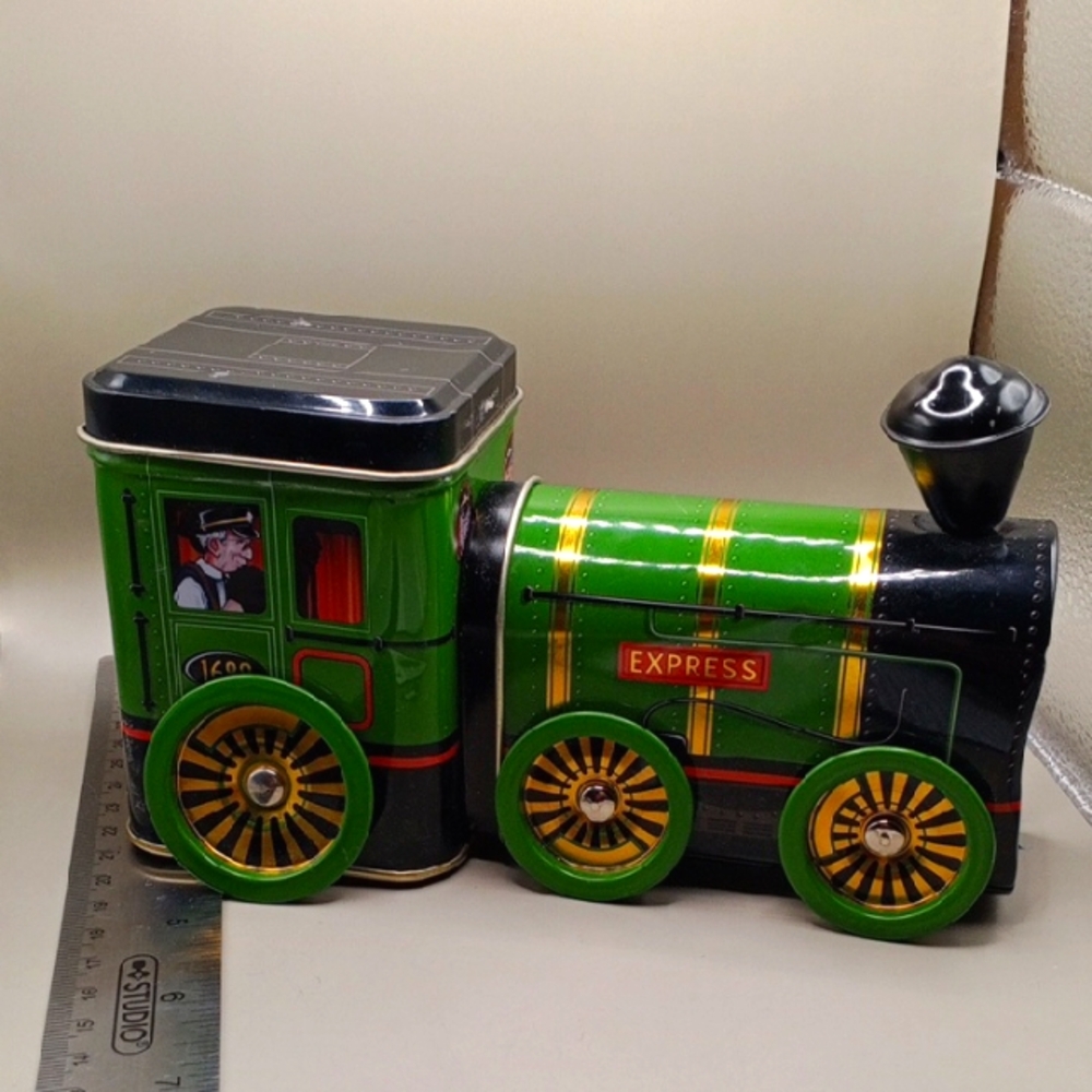 Green and Black Holiday Decor Train Engine with Golden Wheels